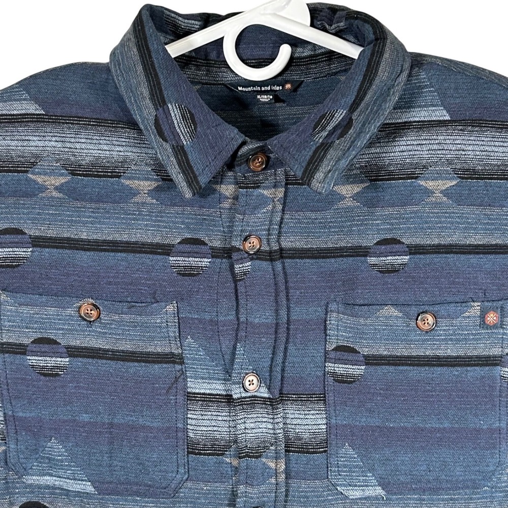 Mountain and Isles Mens Navy Blue‎ Geometric Flannel Shirt Heavy Small New